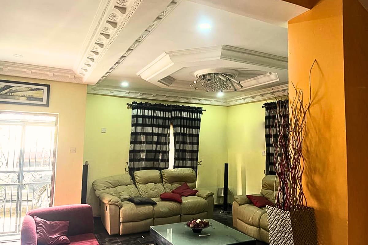 Beautiful transformation of the living room