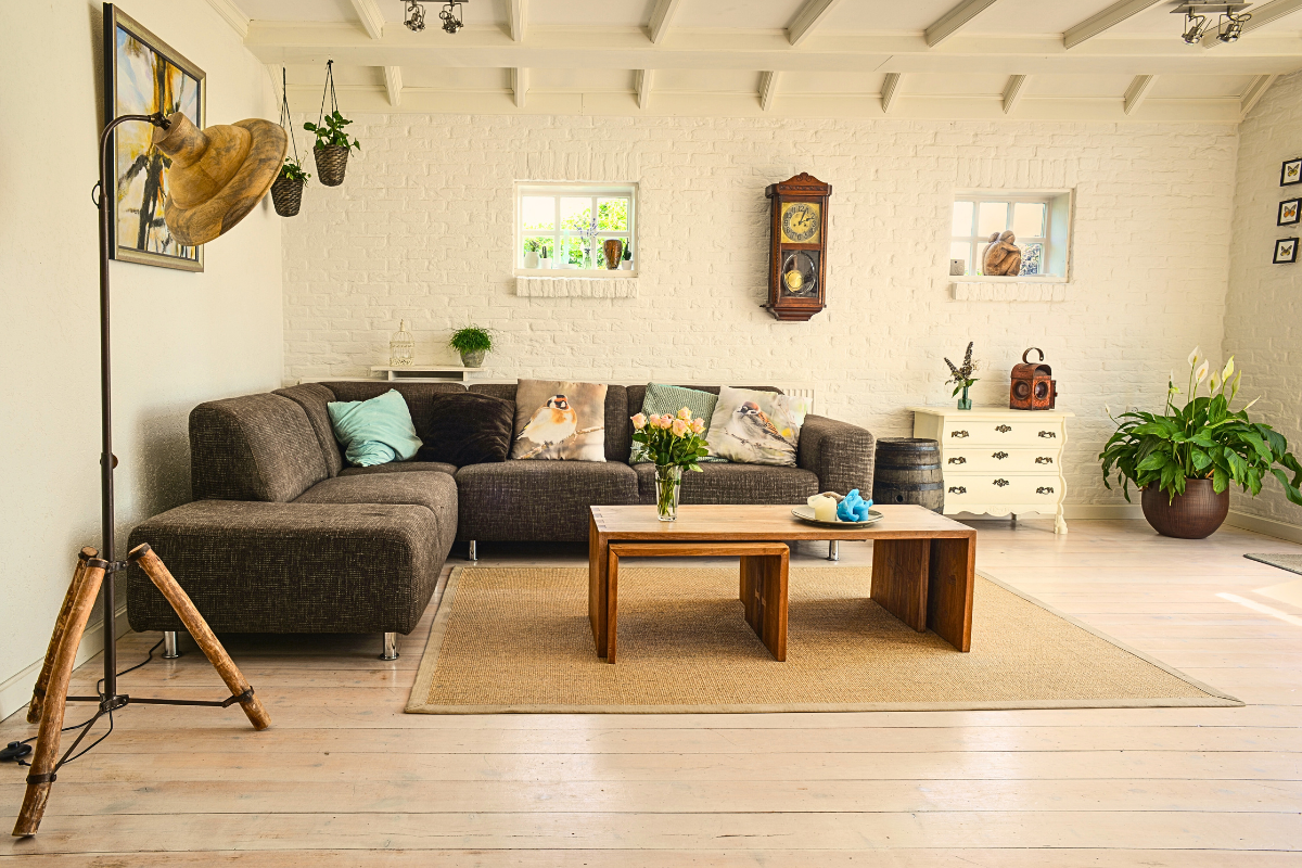 Modern Nigerian living room with stylish furniture arrangement – CMC Interiors